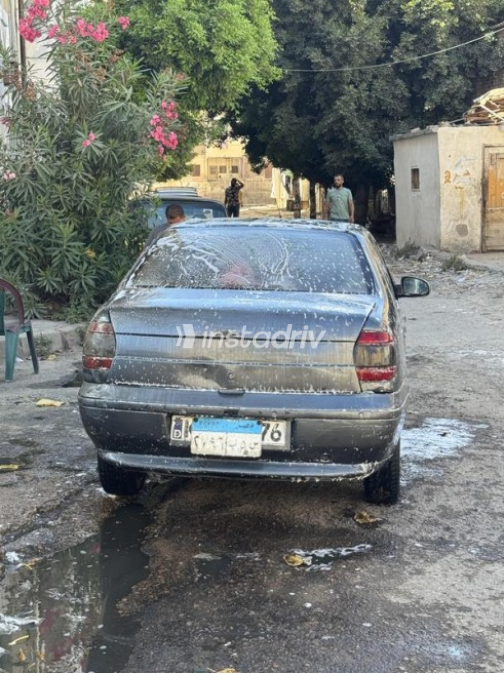 فيات سينا 2002 بترولي أوتوماتيك مستعملة للبيع في الإسكندرية - 4