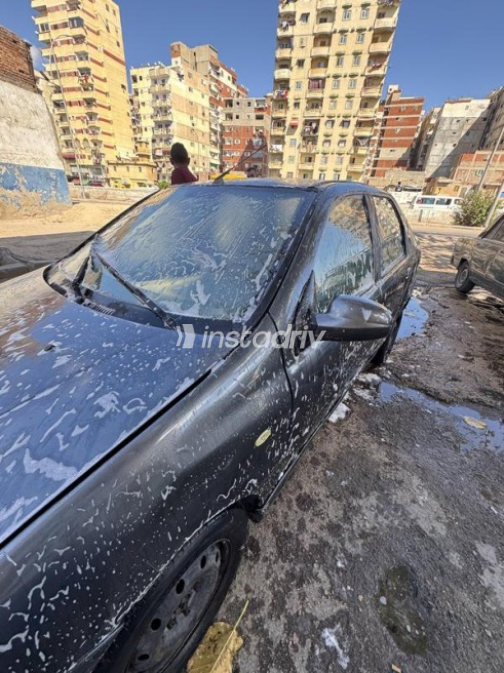 فيات سينا 2002 بترولي أوتوماتيك مستعملة للبيع في الإسكندرية - 6
