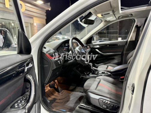 BMW X1 2017 White Automatic Used for Sale in Cairo - 8