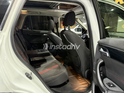 BMW X1 2017 White Automatic Used for Sale in Cairo - 9