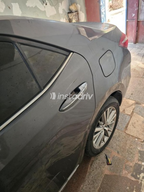 Toyota Corolla 2015 Bronze Automatic Used for Sale in Greater Cairo ( Cairo + Giza) - 3
