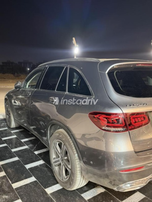Mercedes GLC 200 2022 Gray Automatic Used for Sale in Cairo - 6