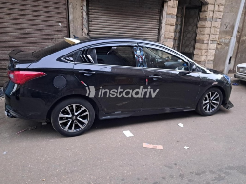 شيرى اريزو 5 2021 أسود أوتوماتيك مستعملة للبيع في القاهرة - 4
