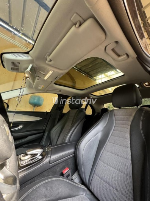 Mercedes E 350 2018 Black Automatic Used for Sale in Heliopolis - 4