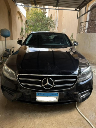 Mercedes E 350 2018 Black Automatic Used for Sale in Heliopolis