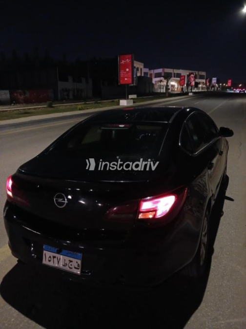 Opel Astra 2019 Black Automatic Used for Sale in 6 October - 4