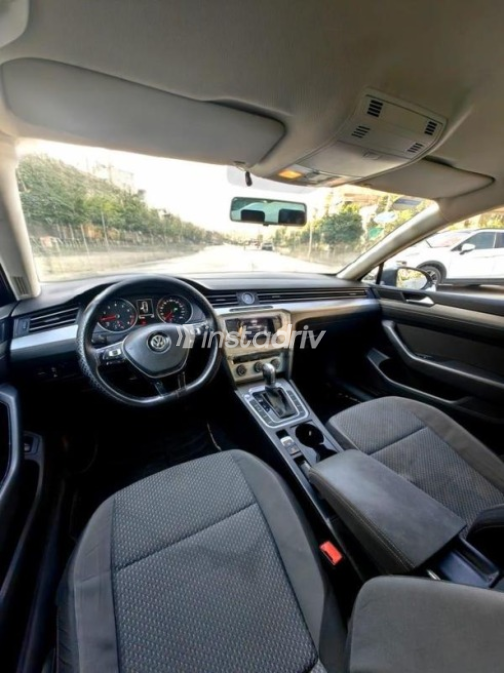 Volkswagen Passat 2017 Gray Automatic Used for Sale in 6 October - 4