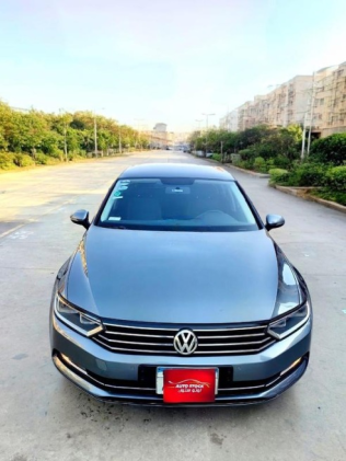 Volkswagen Passat 2017 Gray Automatic Used for Sale in 6 October