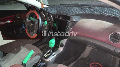 Chevrolet Cruze 2010 Red Automatic Used for Sale in Cairo - 7