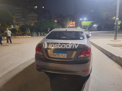 Hyundai Accent RB 2022 Bronze Automatic Used for Sale in Giza - 2