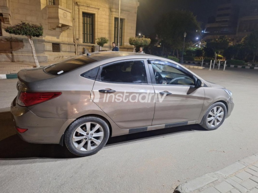 Hyundai Accent RB 2022 Bronze Automatic Used for Sale in Giza - 3