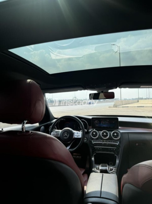 Mercedes 300 2020 Silver Automatic Used for Sale in Giza - 4