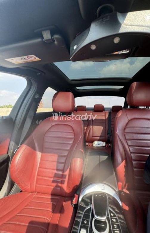 Mercedes 300 2020 Silver Automatic Used for Sale in Giza - 5
