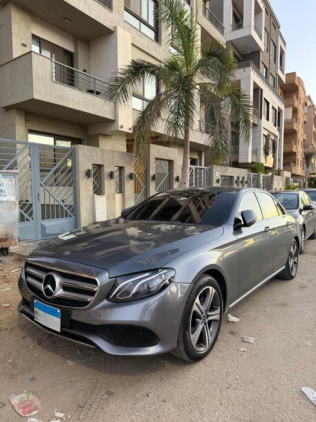 Mercedes E 180 2017 Gray Automatic Used for Sale in Sheikh Zayed City