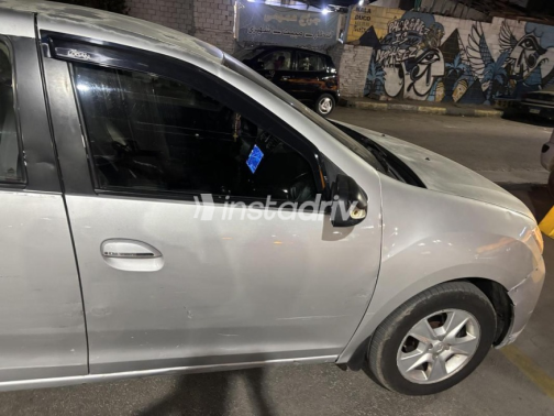 Renault Logan 2016 Silver Automatic Used for Sale in Giza - 9