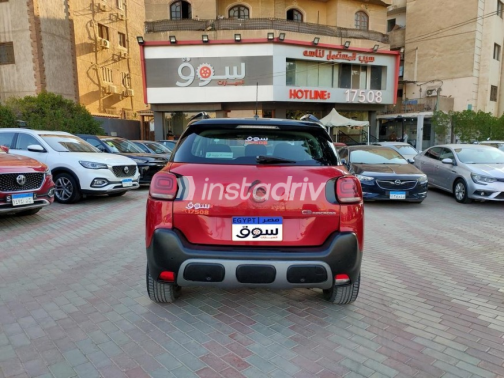 سيتروين C3 اير كروس 2021 أحمر أوتوماتيك مستعملة للبيع في المعادى - 4