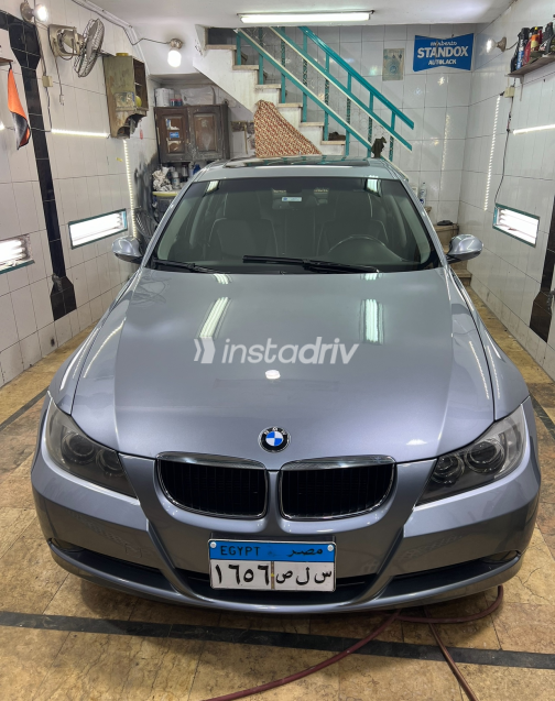 BMW 320 2006 Gray Automatic Used for Sale in Greater Cairo ( Cairo + Giza) - 3