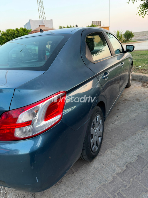 Peugeot 301 2017 White Manual Used for Sale in Greater Cairo ( Cairo + Giza) - 2