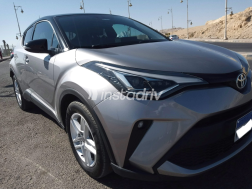 تويوتا C-HR 2021 فضي أوتوماتيك مستعملة للبيع في القاهرة الكبرى ( القاهرة - الجيزة) - 8