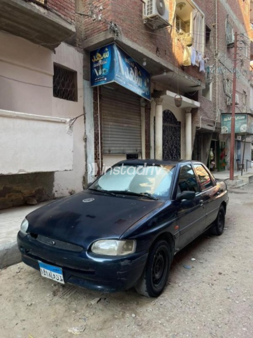 Ford Escort 1998 Dark Blue Manual Used for Sale in Ismailia - 2
