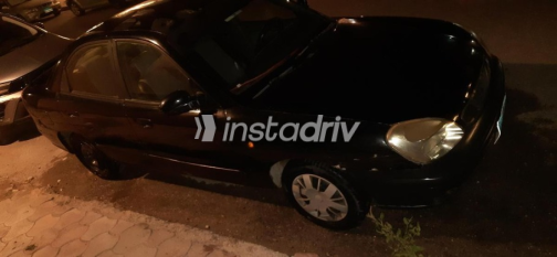 Daewoo Nubira 2 2004 Black Manual Used for Sale in Cairo - 4