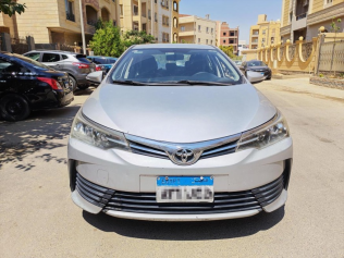 Toyota Corolla 2019 Silver Automatic Used for Sale in Cairo