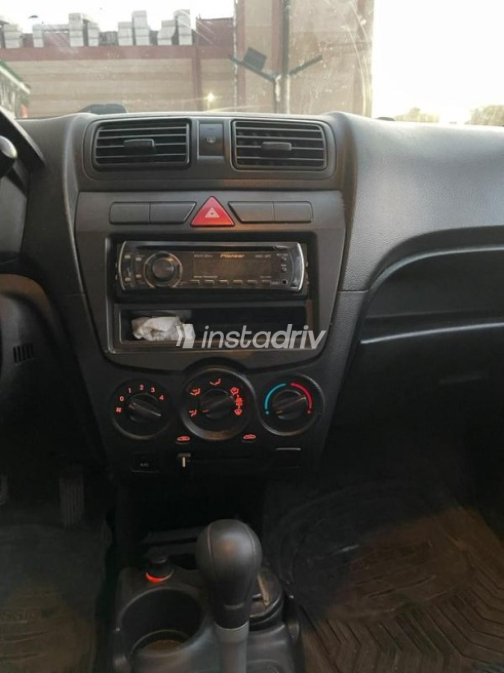 Kia Picanto 2011 White Automatic Used for Sale in Nasr city - 4