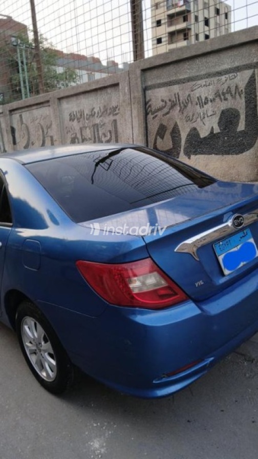 بى واى دى‬ F3 2019 أزرق يدوي مستعملة للبيع في القاهرة - 4