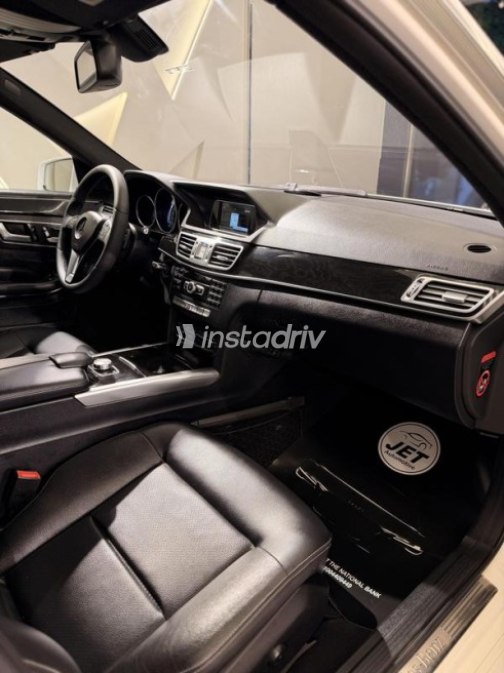 Mercedes E 200 2014 White Automatic Used for Sale in Nasr city - 6