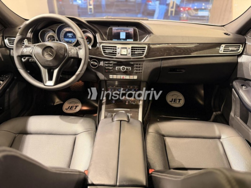 Mercedes E 200 2014 White Automatic Used for Sale in Nasr city - 10