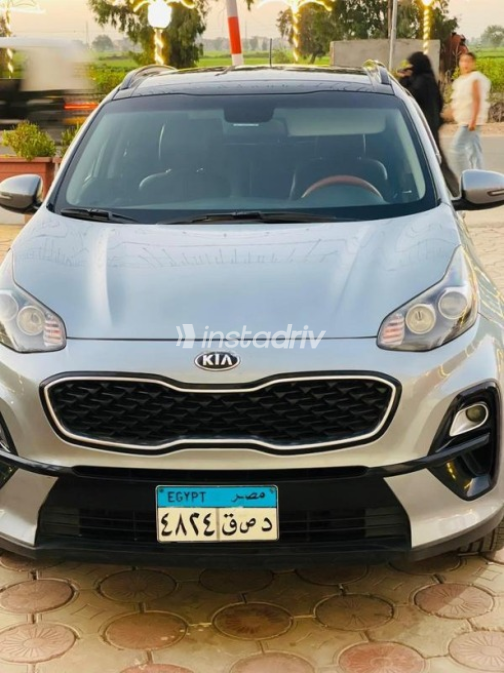 Kia Sportage 2019 Silver Automatic Used for Sale in Mansoura - 5