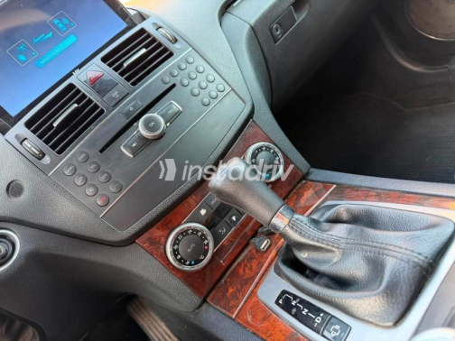 Mercedes C 180 2009 Black Automatic Used for Sale in Cairo - 2