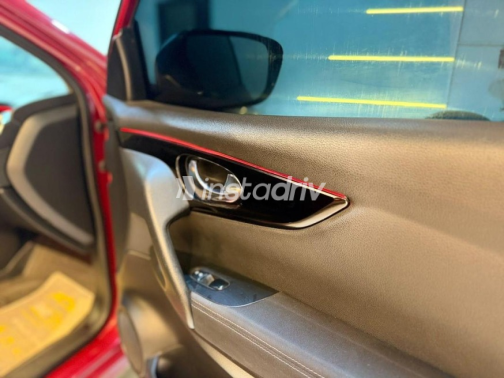 Nissan Qashqai 2017 Red Automatic Used for Sale in Cairo - 8