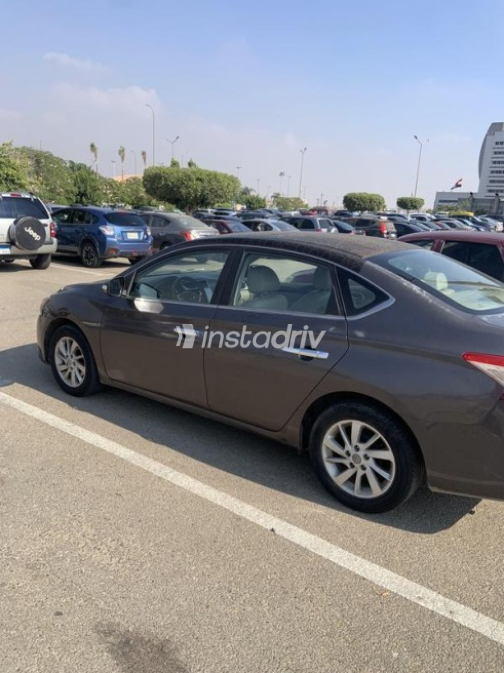 Nissan Sentra 2018 Eggplant Automatic Used for Sale in Nasr city - 4