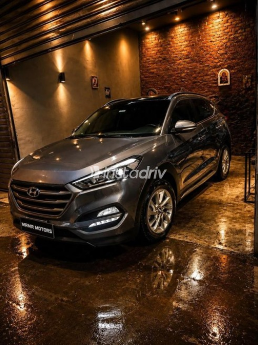 Hyundai Tucson 2017 Black Automatic Used for Sale in Asyut - 2