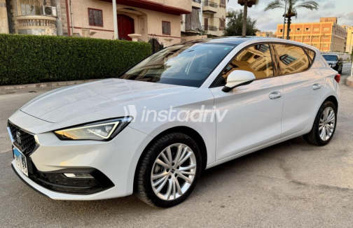 Seat Leon 2026 White Automatic Used for Sale in Damietta - 9