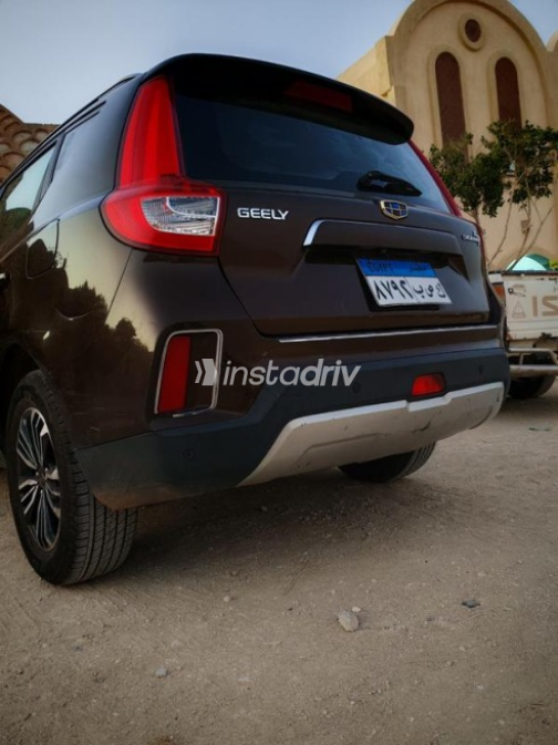 Geely Emgrand X7 2019 Brown Automatic Used for Sale in Cairo - 7