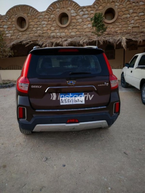 Geely Emgrand X7 2019 Brown Automatic Used for Sale in Cairo - 8