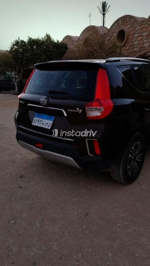 Geely Emgrand X7 2019 Brown Automatic Used for Sale in Cairo - 9