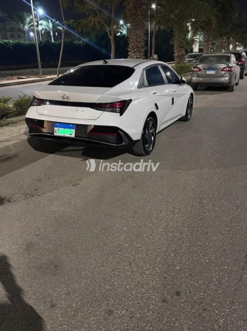 Hyundai Elantra CN7 2025 White Automatic Used for Sale in 6 October - 4