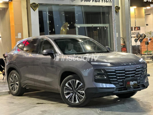 Jetour Dashing 2025 Gray Automatic Used for Sale in Cairo - 2