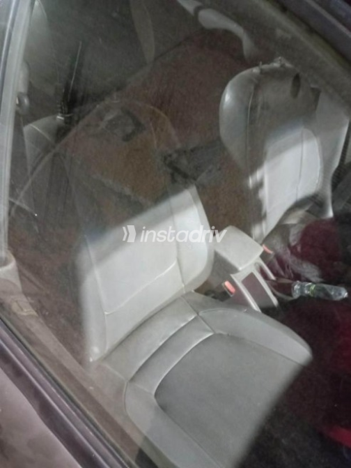 Daewoo Nubira 2 2001 Beige Automatic Used for Sale in Shobra - 4