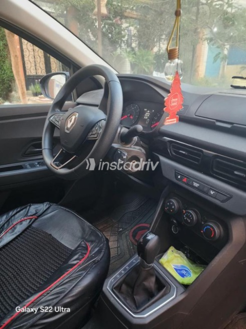 Renault Taliant 2026 Blue Automatic Used for Sale in Suez  - 8