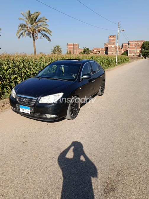 Hyundai Avante 2009 Black Automatic Used for Sale in Greater Cairo ( Cairo + Giza) - 6