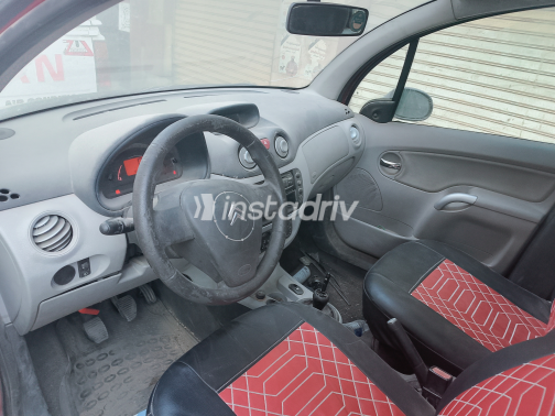 سيتروين C3 2005 أحمر يدوي مستعملة للبيع في القاهرة الكبرى ( القاهرة - الجيزة) - 6