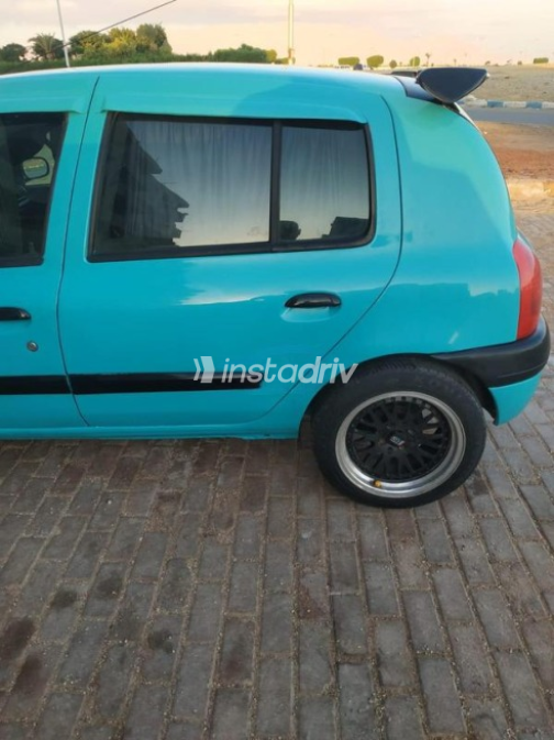 Renault Clio 2000 Turquoise Manual Used for Sale in Suez  - 6