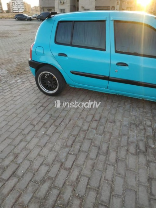 Renault Clio 2000 Turquoise Manual Used for Sale in Suez  - 8