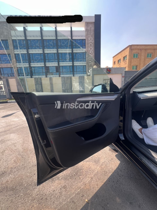 Tesla Model Y 2024 Black Automatic Used for Sale in Greater Cairo ( Cairo + Giza) - 1