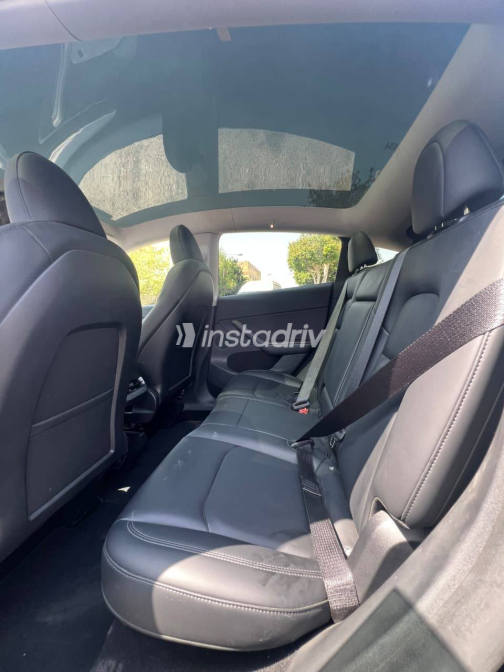 Tesla Model Y 2024 Black Automatic Used for Sale in Greater Cairo ( Cairo + Giza) - 10