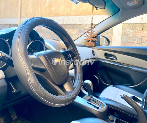 Chevrolet Cruze 2016 White Automatic Used for Sale in Greater Cairo ( Cairo + Giza) - 2